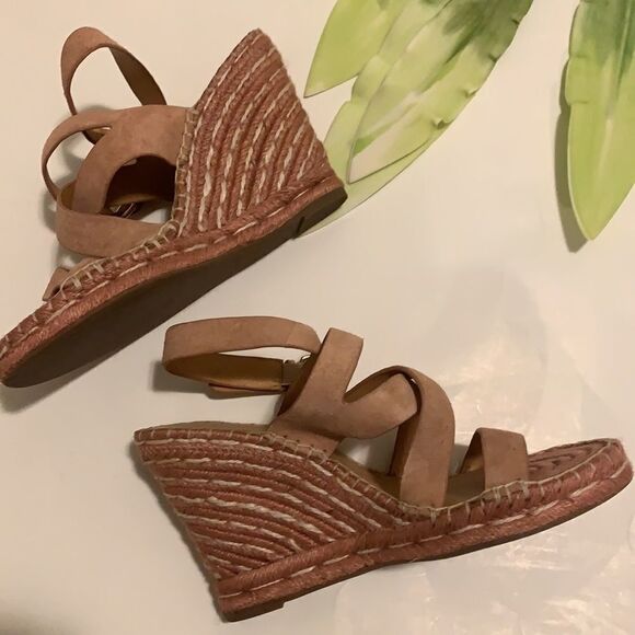 🌟joie Korrat Pink Espadrille Wedges🌟 - Picture 8 of 13